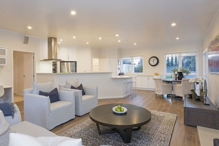 Photo of property in 184 Kohimarama Road, Kohimarama, Auckland, 1071