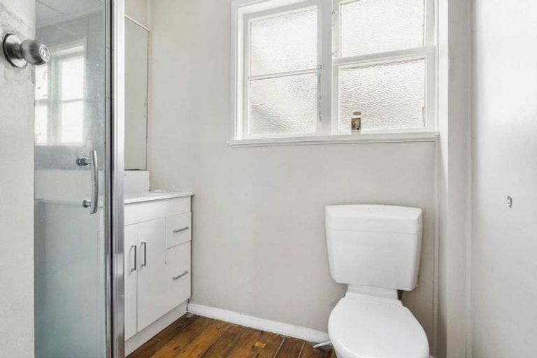 Photo of property in 5 Denz Street, Maeroa, Hamilton, 3200