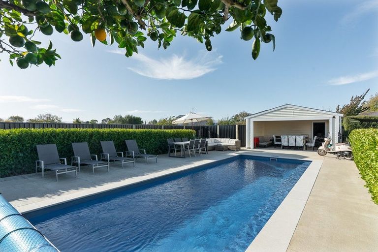 Photo of property in 78 Jellicoe Street, Martinborough, 5711