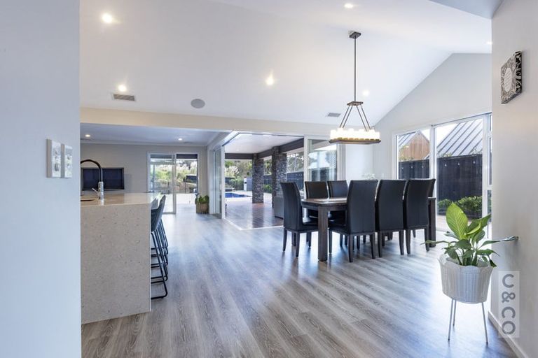 Photo of property in 6 Pheasant Lane, Waimauku, 0812