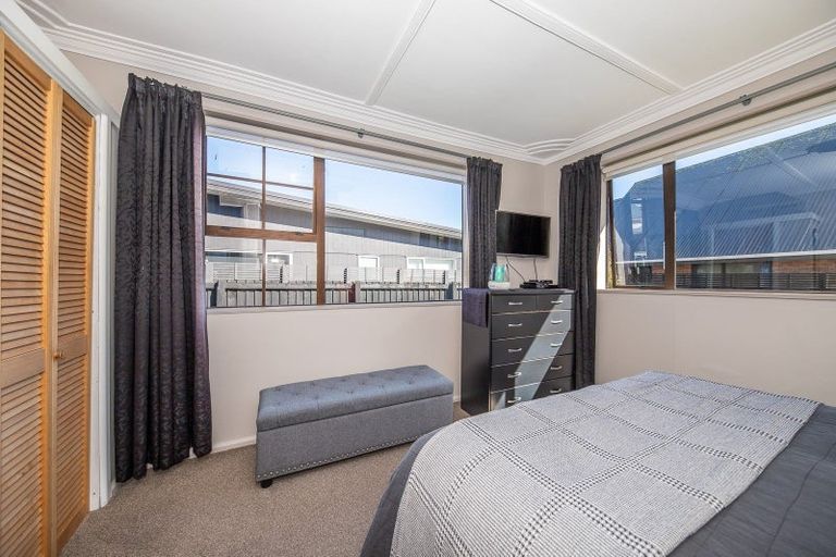 Photo of property in 33 Domett Street, Westport, 7825