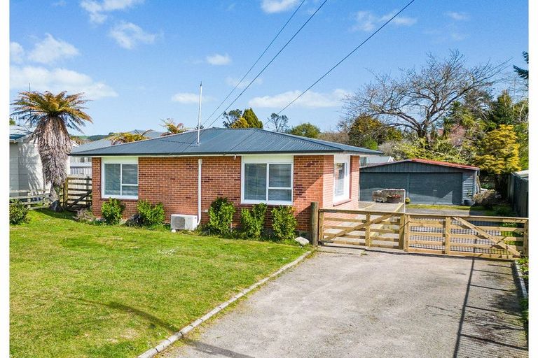 Photo of property in 17 Pukeko Street, Hillcrest, Rotorua, 3015