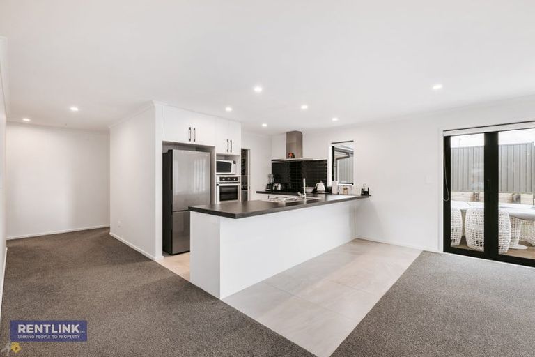 Photo of property in 28 Trans Tasman Way, Pyes Pa, Tauranga, 3112