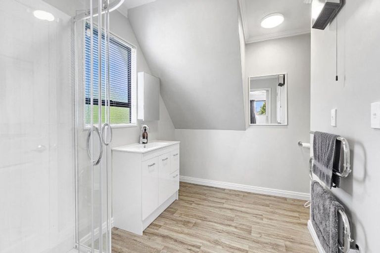 Photo of property in 8 Raukura Place, Koutu, Rotorua, 3010