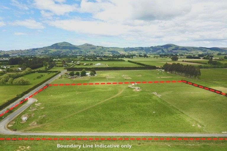 Photo of property in 323 Riccarton Road West, Mosgiel, 9092