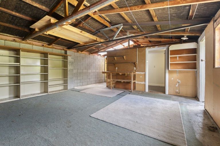 Photo of property in 82 Slacks Road, Awapuni, Palmerston North, 4412