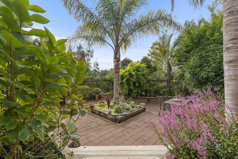 Photo of property in 67 Pa Road, Kerikeri, 0230