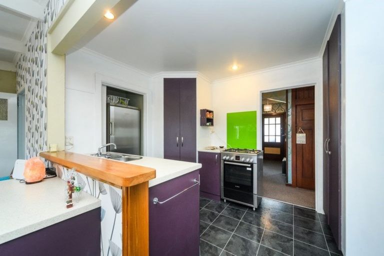 Photo of property in 24 Havill Street, Takaro, Palmerston North, 4410