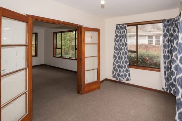 Photo of property in 36 Balgay Street, Upper Riccarton, Christchurch, 8041