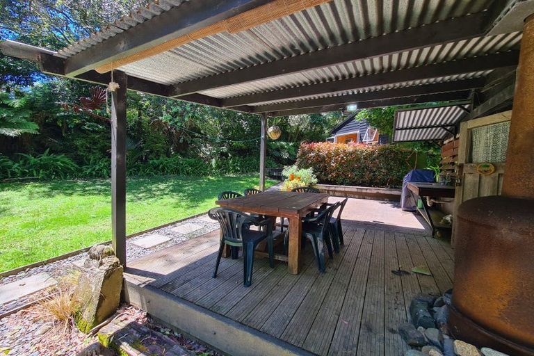 Photo of property in 1567 Rings Road, Coromandel, 3506
