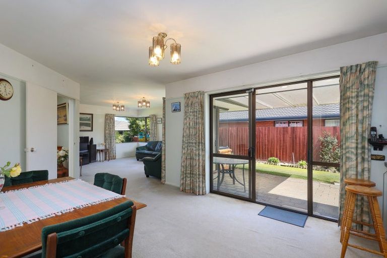 Photo of property in 12 Coleridge Place, Stoke, Nelson, 7011