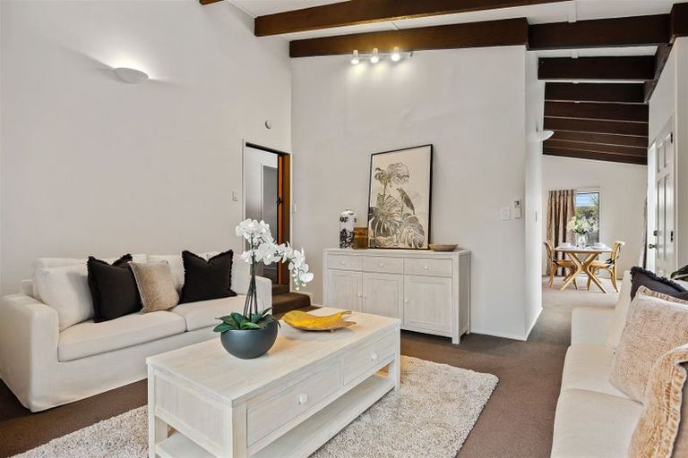 Photo of property in 2/32 Patterson Terrace, Halswell, Christchurch, 8025