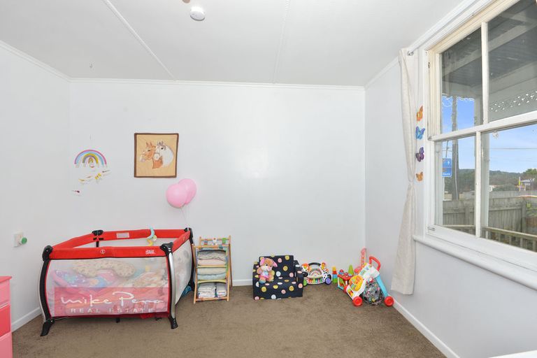 Photo of property in 46 King Street, Hikurangi, 0114