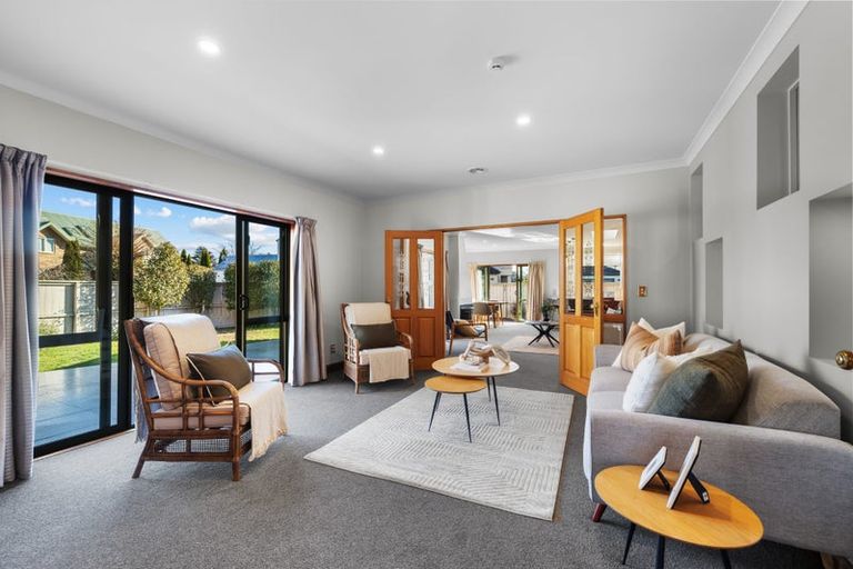 Photo of property in 128 Lake Terrace Road, Burwood, Christchurch, 8061