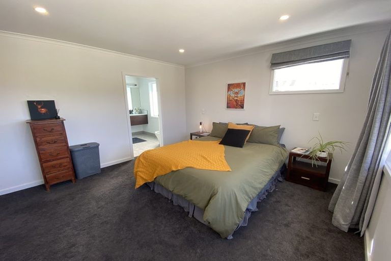 Photo of property in 9 Salisbury Avenue, Terrace End, Palmerston North, 4410