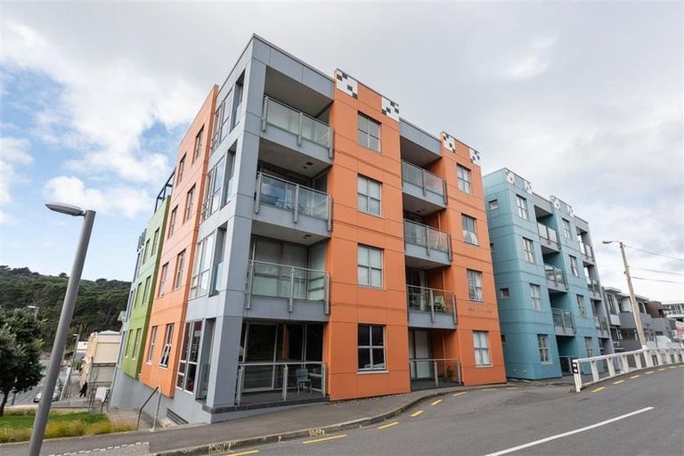 Photo of property in 3c/1 Hanson Street, Mount Cook, Wellington, 6021