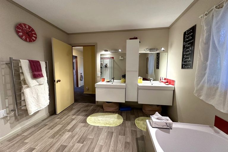 Photo of property in 44 Golf Road, Wakefield, 7025