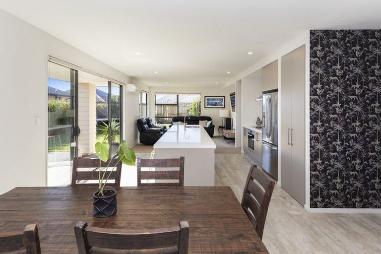 Photo of property in 10 Whitney Court, Rolleston, 7615