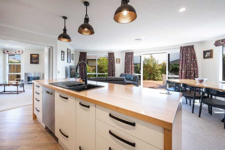 Photo of property in 16 Fairmile Road, Richmond, 7020