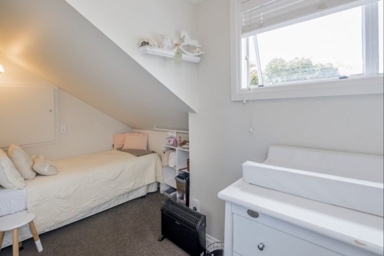 Photo of property in 47 Kawiu Road, Levin, 5510