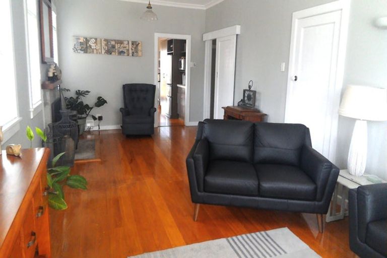 Photo of property in 11 Malyon Street, Te Puke, 3119