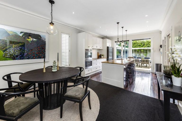 Photo of property in 7 Dudley Road, Mission Bay, Auckland, 1071
