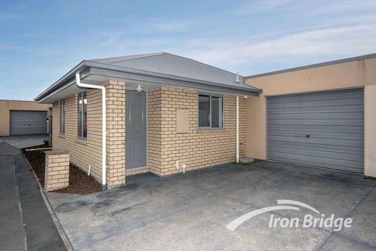 Photo of property in 74d Olliviers Road, Phillipstown, Christchurch, 8011