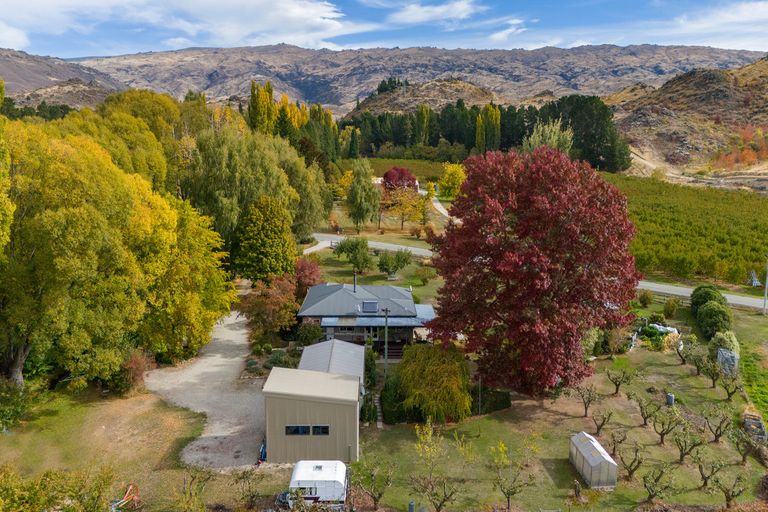 Photo of property in 58 Hawley Road, Blackmans, Alexandra, 9391