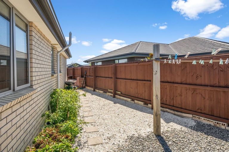 Photo of property in 21 Pajet Street, Marshland, Christchurch, 8083