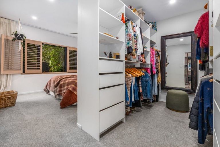 Photo of property in 19 Hillcrest Road, Raumati South, Paraparaumu, 5032