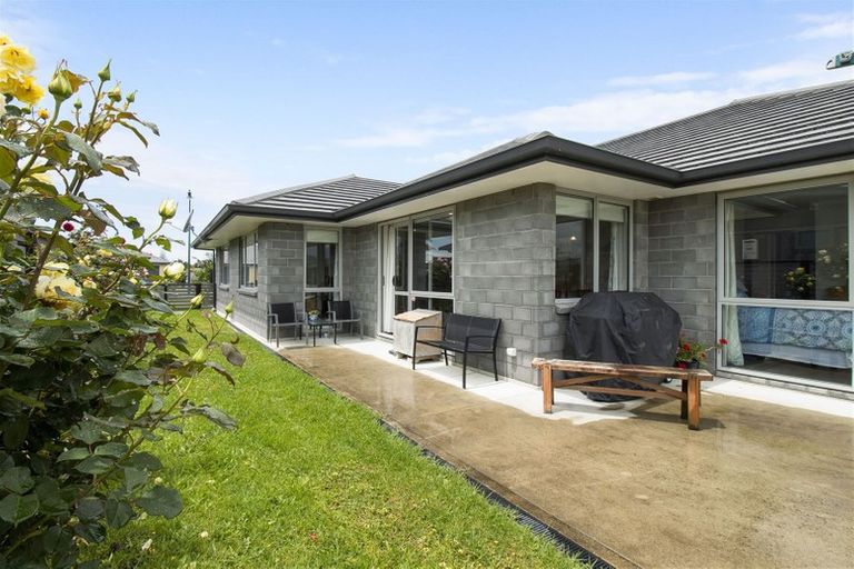 Photo of property in 31 Reel Road, Waihi Beach, 3611