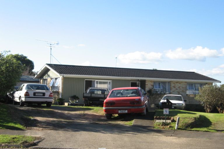 Photo of property in 25 Astor Place, Manurewa, Auckland, 2102