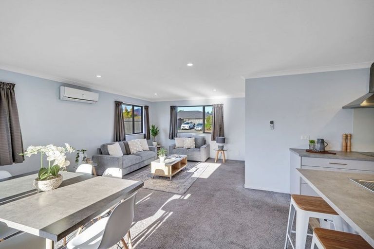 Photo of property in 9 Makawe Roa Street, Marshland, Christchurch, 8083