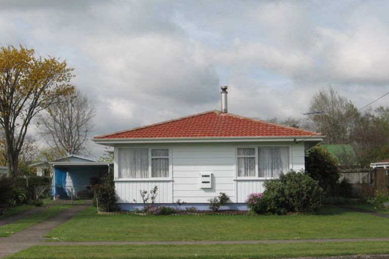 Photo of property in 71 Kawaha Point Road, Kawaha Point, Rotorua, 3010