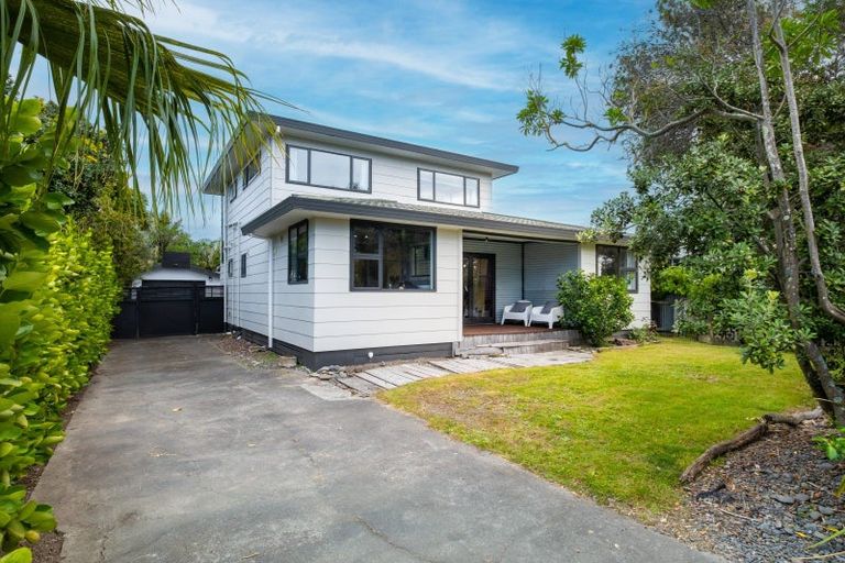 Photo of property in 280 Clifton Road, Te Awanga, 4102
