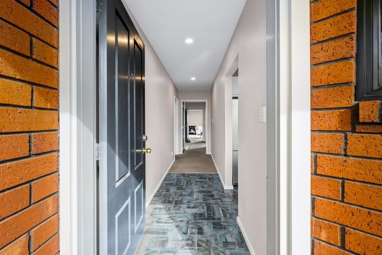 Photo of property in 92 Roydon Drive, Templeton, Christchurch, 8042