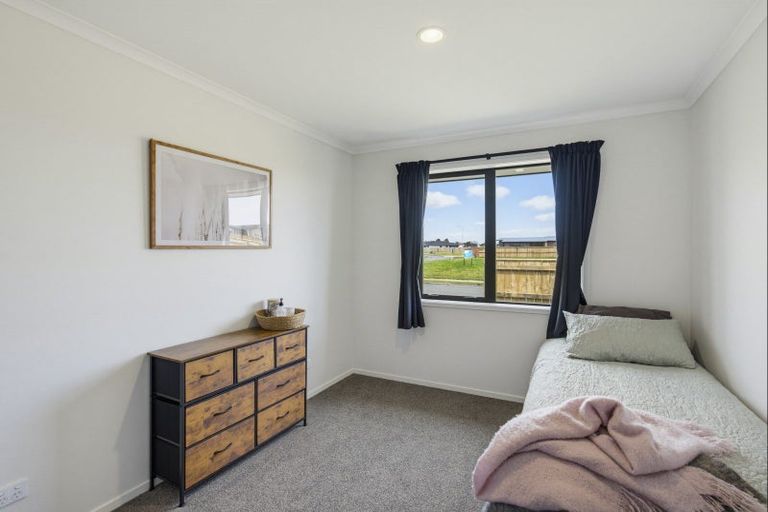 Photo of property in 42 Tainui Street, Levin, 5510