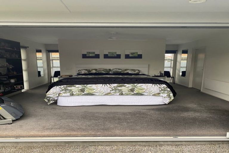 Photo of property in 5 Waiora Place, Pyes Pa, Tauranga, 3112