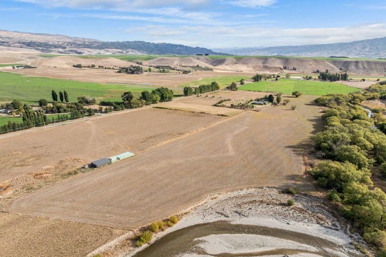 Photo of property in 333 Ardgour Road, Tarras, Cromwell, 9383