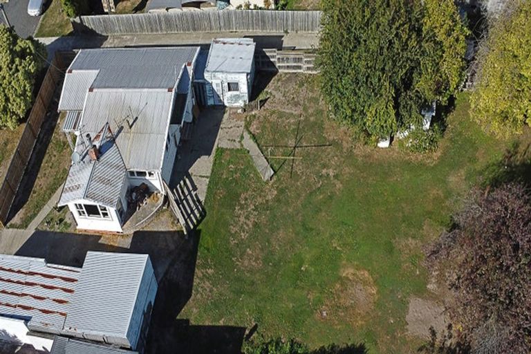 Photo of property in 18 Holdaway Street, Riversdale, Blenheim, 7201