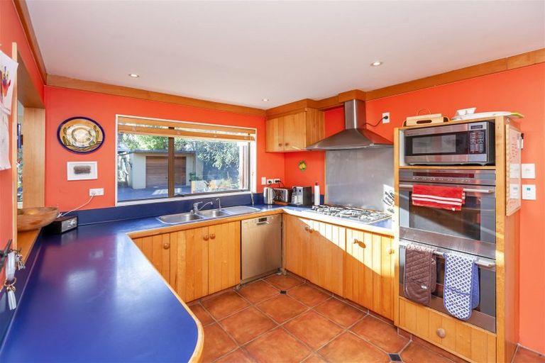 Photo of property in 88 Matatua Road, Raumati Beach, Paraparaumu, 5032