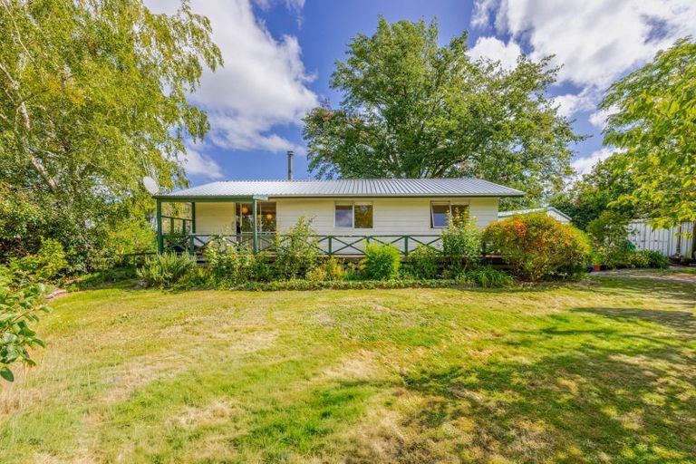 Photo of property in 37 Ellison Street, Otane, 4202