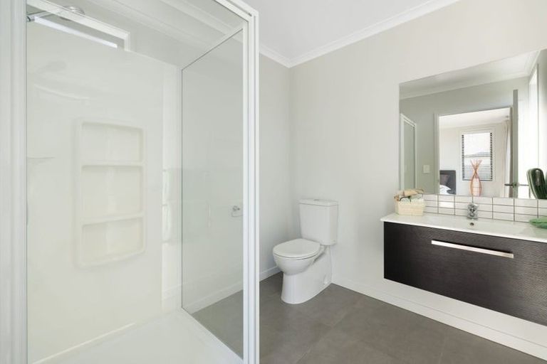 Photo of property in 6 Slaney Lane, Pyes Pa, Tauranga, 3112