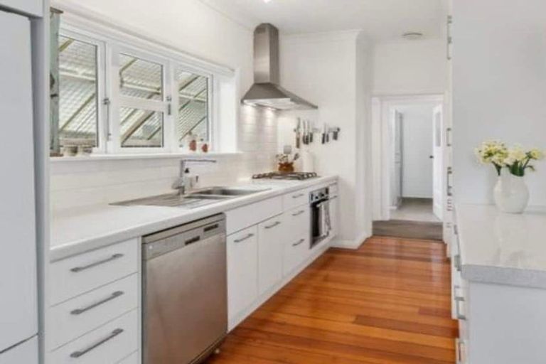 Photo of property in 465 Broadway, Miramar, Wellington, 6022