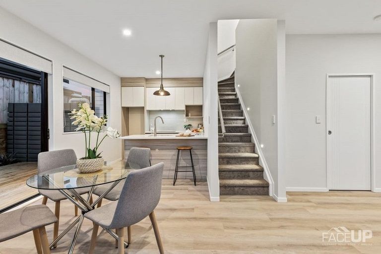 Photo of property in 79a Granville Drive, Massey, Auckland, 0614