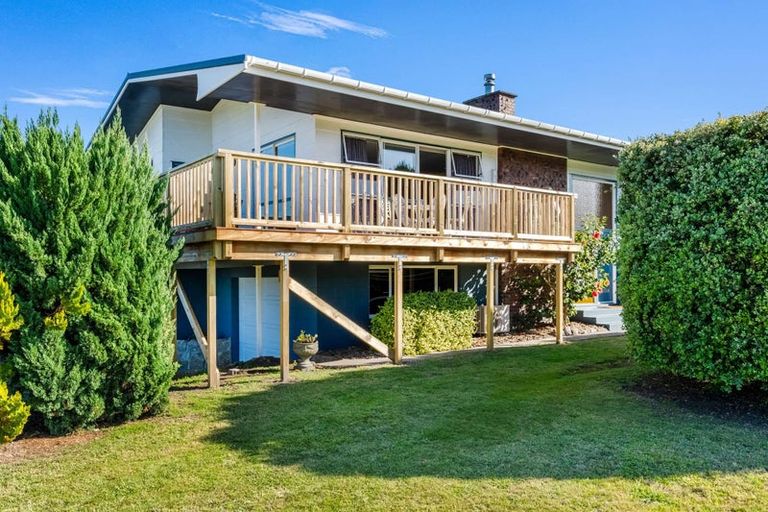 Photo of property in 12 Banks Street, Tolaga Bay, 4077