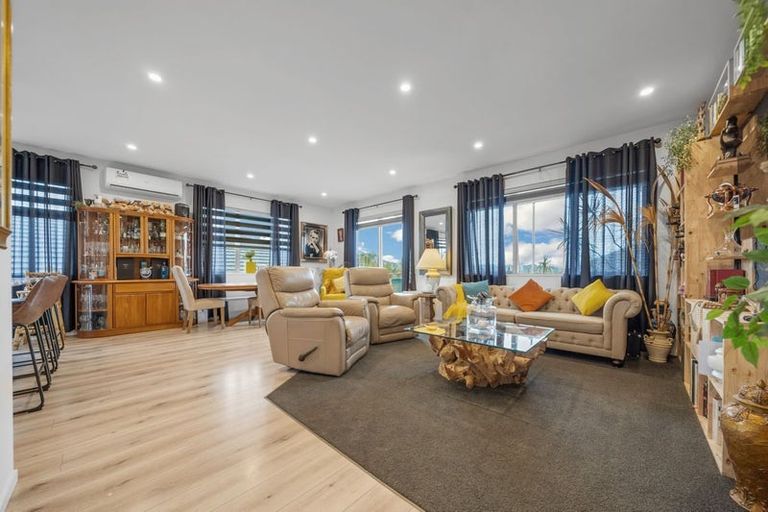 Photo of property in 4 Peter Bourne Drive, Pokeno, 2402