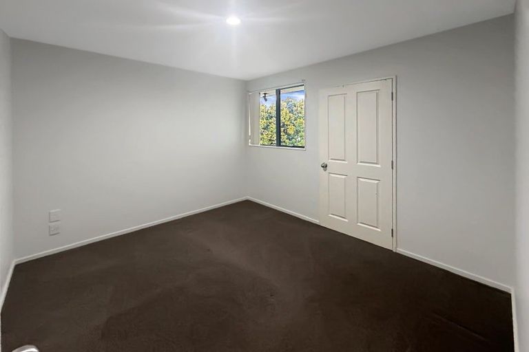 Photo of property in 19 Cartmel Avenue, Massey, Auckland, 0614