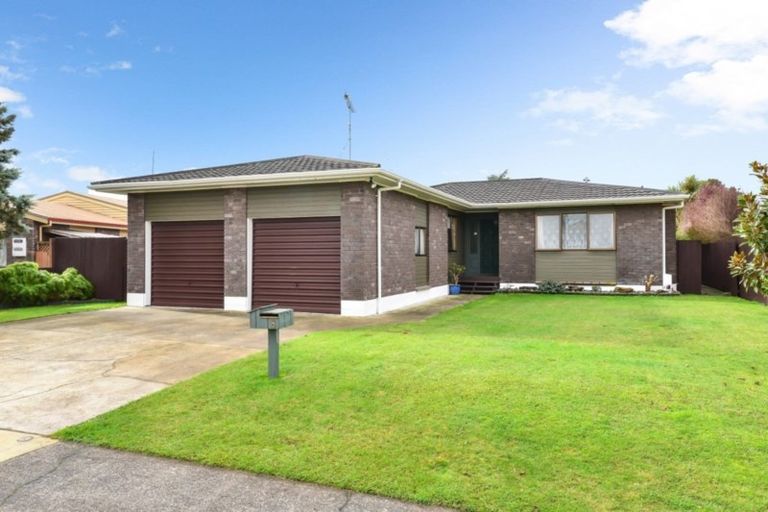 Photo of property in 8 Ronald Court, Pukete, Hamilton, 3200
