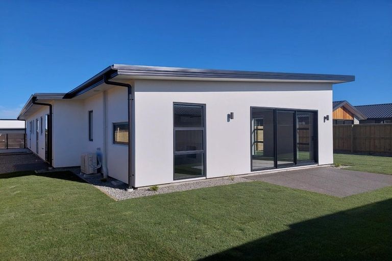 Photo of property in 68 Brenley Drive, Rolleston, 7614